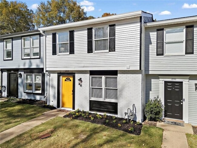 Photo - 1858 Shenandoah Valley Ln SE