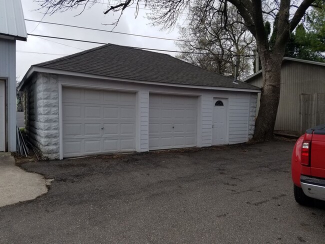 Photo - 3 bedroom 1 bath house