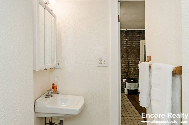 Photo - 72 Revere St Unit A