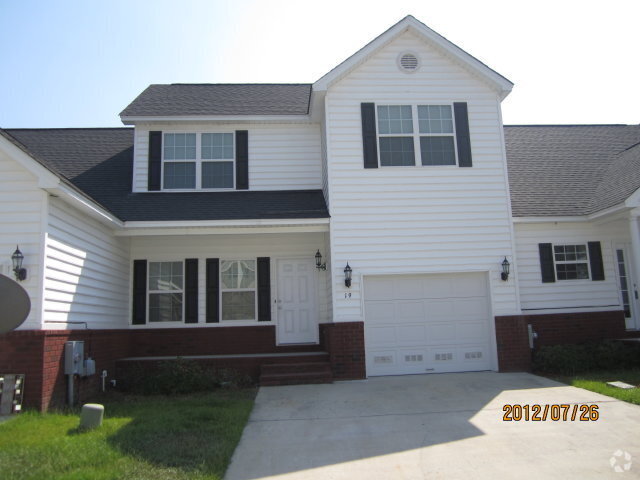 Building Photo - 3 Bedroom 2.5 Bathroom Townhome in Cypress...
