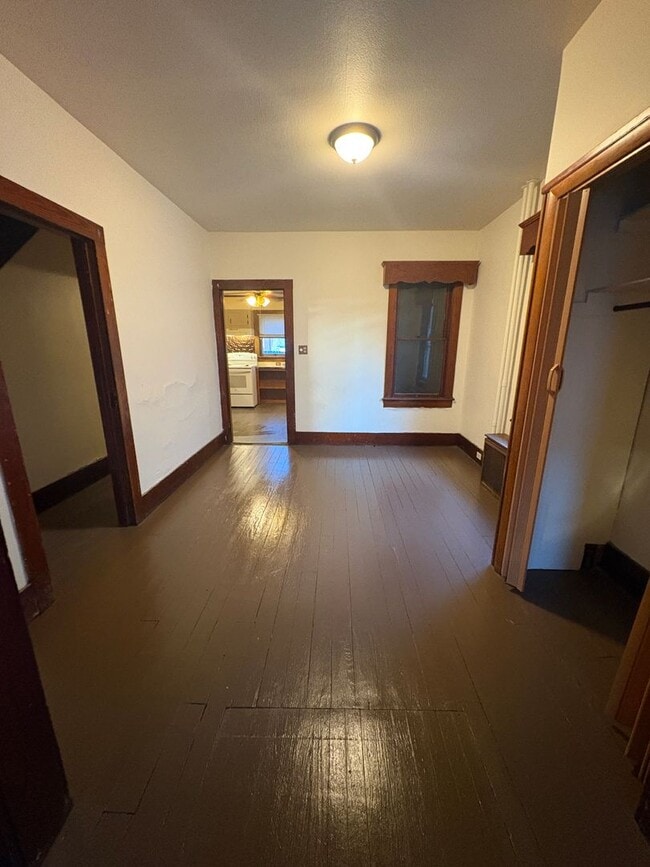 Photo - Large 3/4 Bedroom 1/2 Duplex in Stroudsburg borough!
