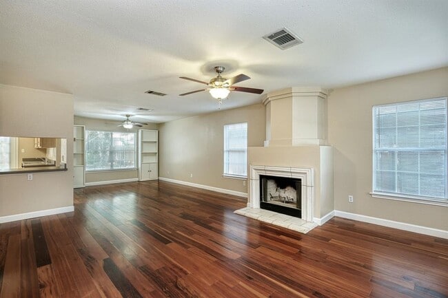 Photo - 11412 Kingsgate Dr