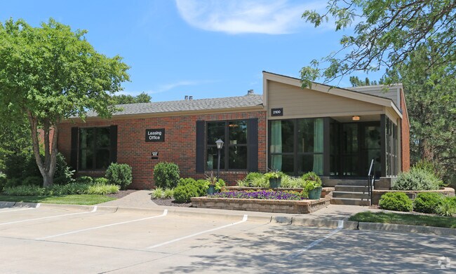 Westchester Park Apartments For Rent in Manhattan, KS