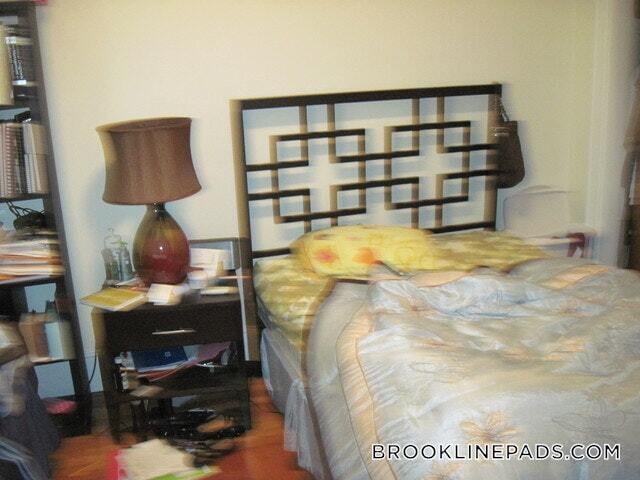 Photo - 17 Fairbanks St Apartment Unit 23