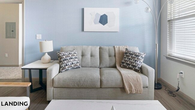 Building Photo - 99 W Cedar Bayou Lynchburg Rd