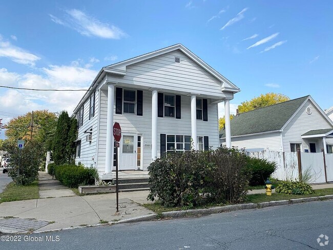 Building Photo - 24 Third Street Rental