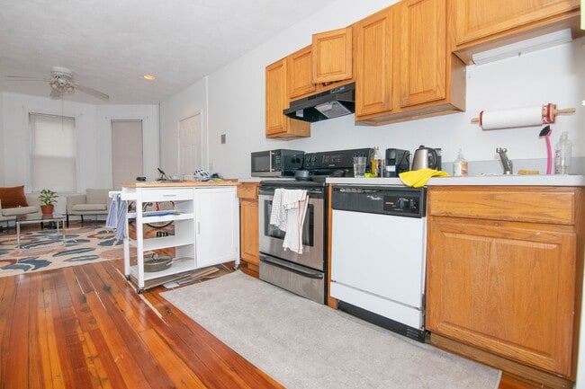 Photo - Allston 3 Bed – Heat Included – Deck/Porch – Prime Location – 9/1