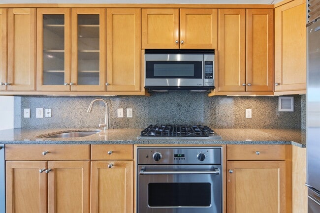 Photo - 1111 19th St N Unit 1901