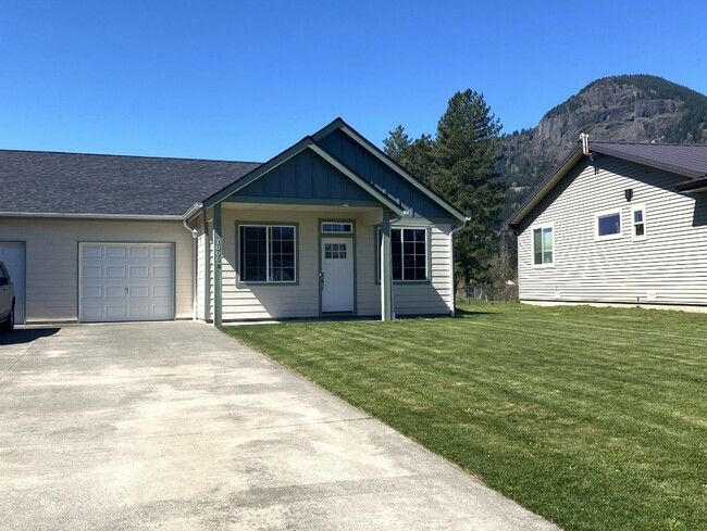 Photo - 1006 Chenowuth Unit A