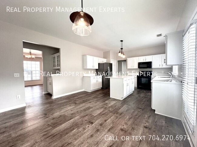 18124 Harbor Mist Rd