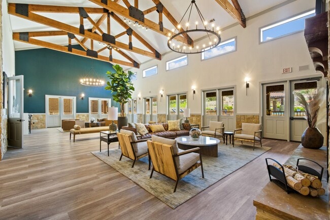 Photo - Marquis on Evans