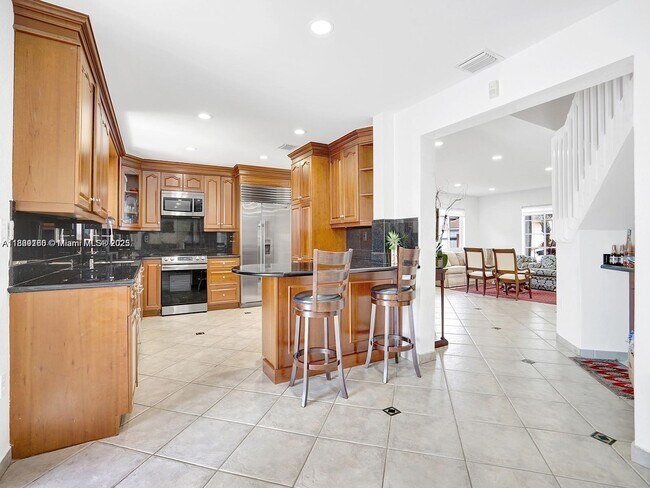 Photo - 5343 NW 111th Ct