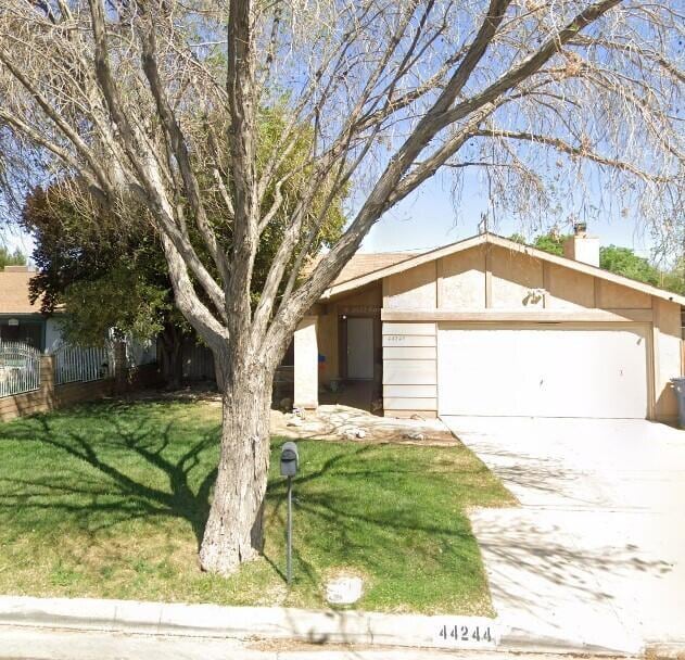 Photo - 44244 Fig Ave