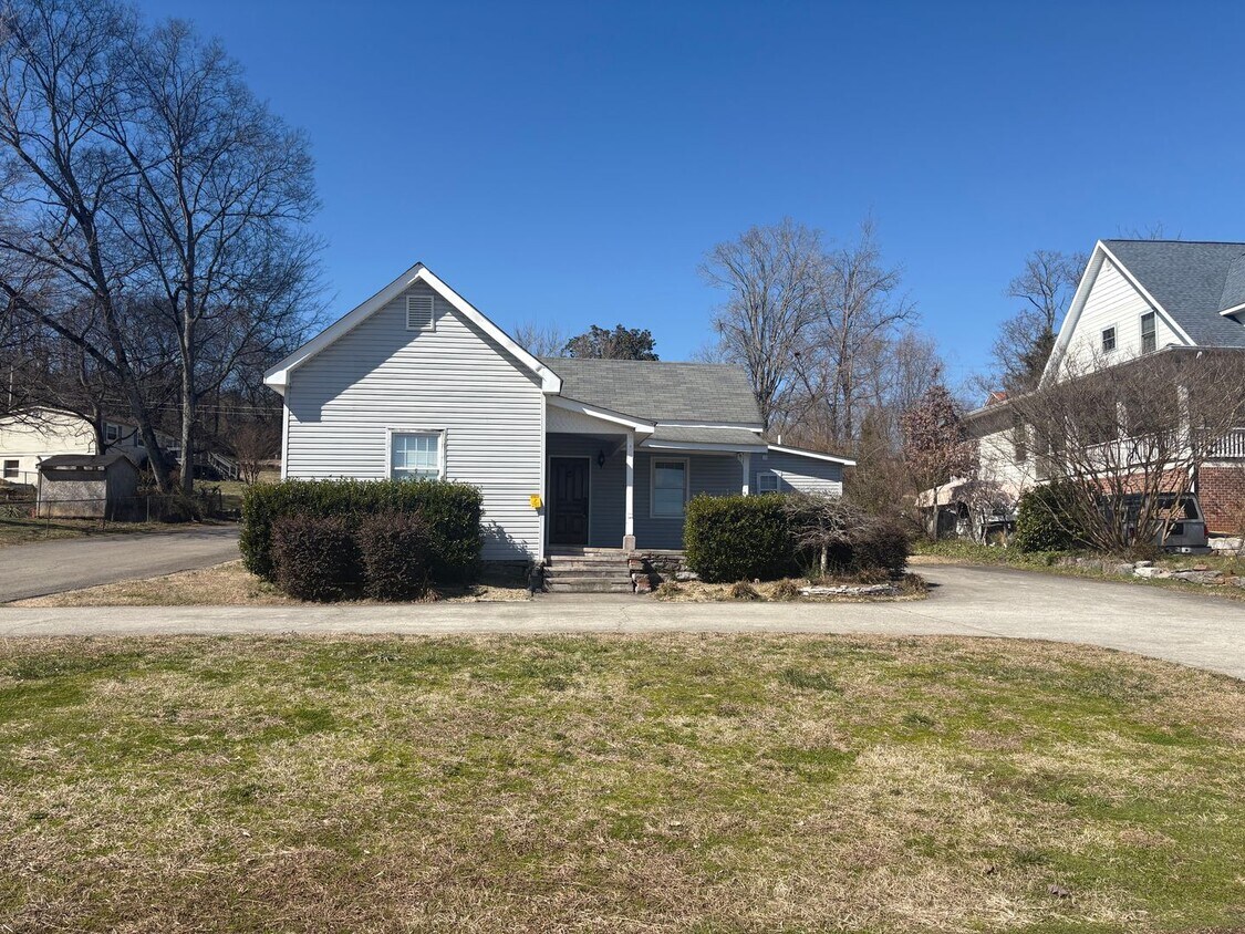 Lakefront Residential/Commercial Property ... - Lakefront Residential/Commercial Property ...
