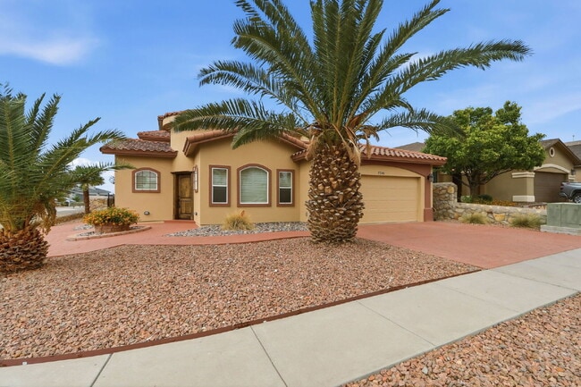 Building Photo - 3 bed 4 bath corner custom built 2 story home