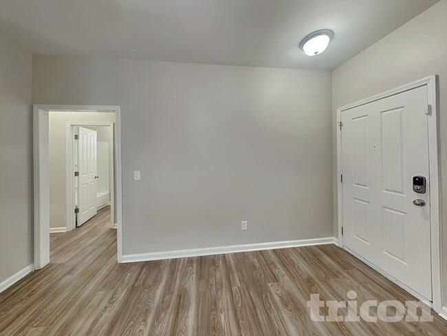 Photo - 120 E Decatur Ave