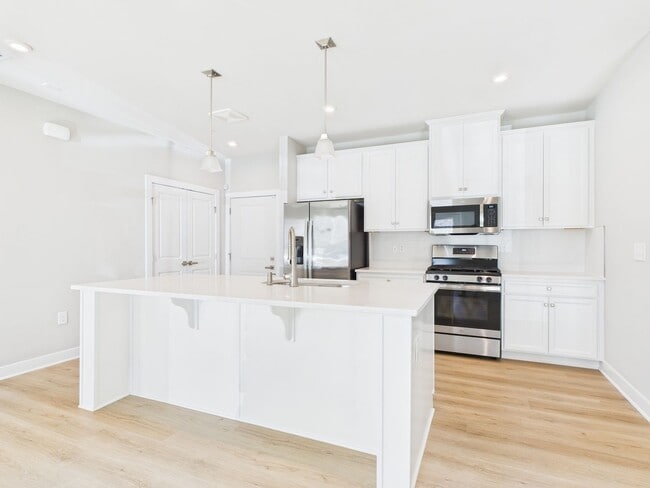 Photo - 6601 Citory Way Unit 101