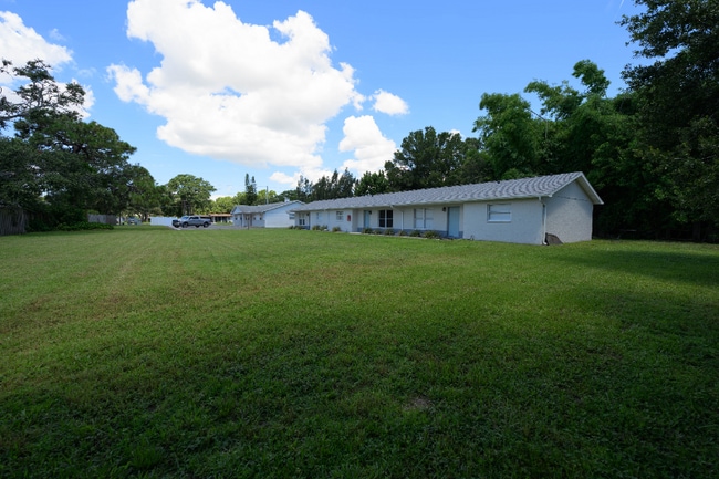 Building Photo - 1917 Wolford Rd Rental