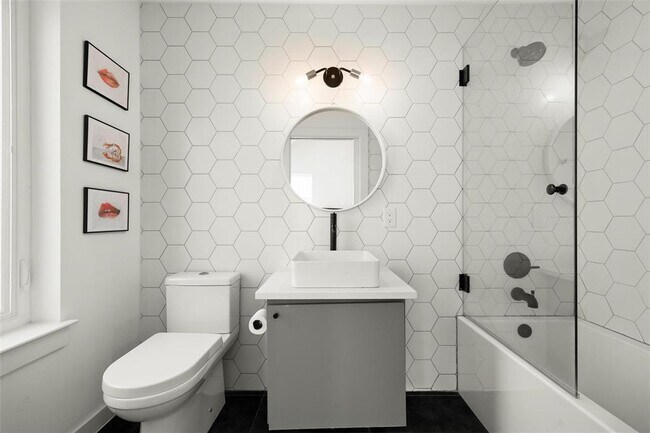 Photo - 902 Garden Villa Ct