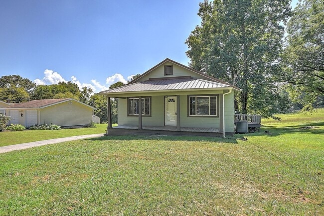 Building Photo - 1504 Bristol Caverns Hwy