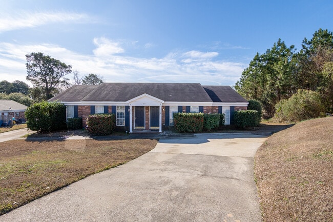 Building Photo - 424 Evans Mill Dr