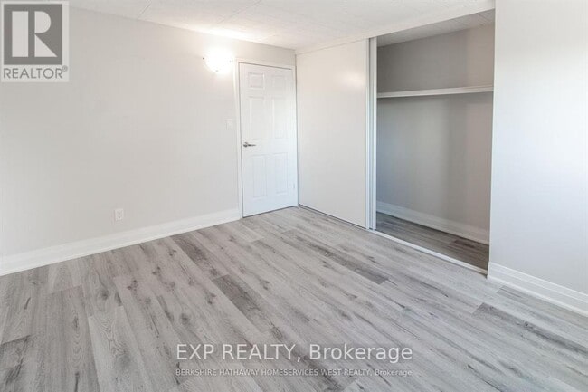 Photo - 6287 O'Neil St Unité 4