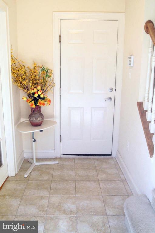 Building Photo - 623 Hurdle Mill Pl