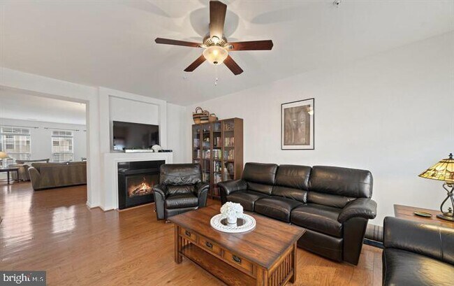 Photo - 6266 Woodruff Springs Way