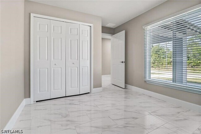 Photo - 2215 Kenneth Ave S