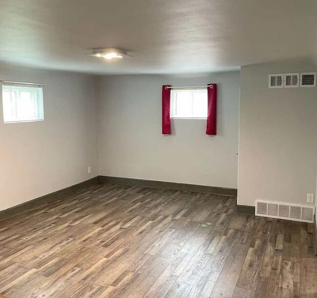 Photo - 1017 18th St Unit 2