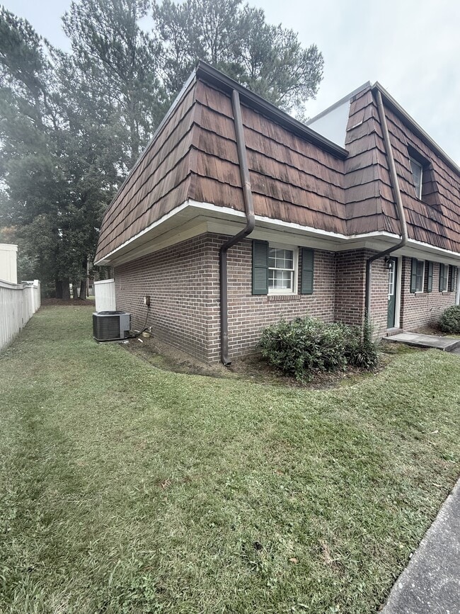 Photo - 1025 Carolina Rd