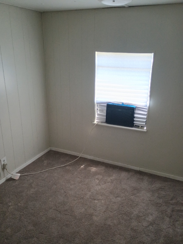 Photo - 129 SE Camelot Loop