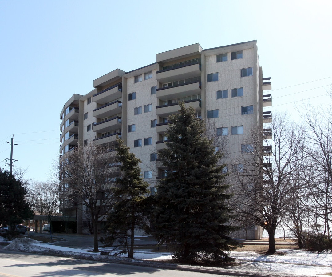 Photo - Astoria Apartments