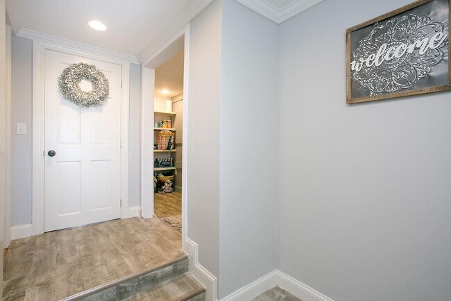 Photo - 1994 E Main Rd