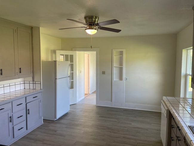 Photo - 112 Live Oak Knolls