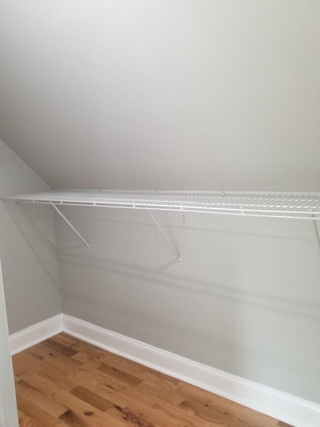 Photo - Ches-Bay LLC Unit 918 Chesapeake Avenue - Apartment 5