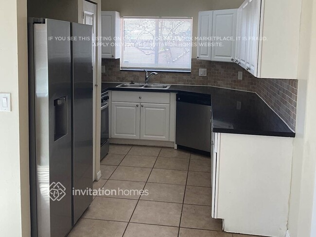 Photo - 1906 SW 123rd Ave