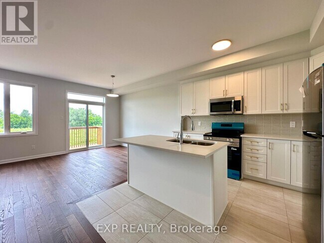 Photo - 257 Bankside Way