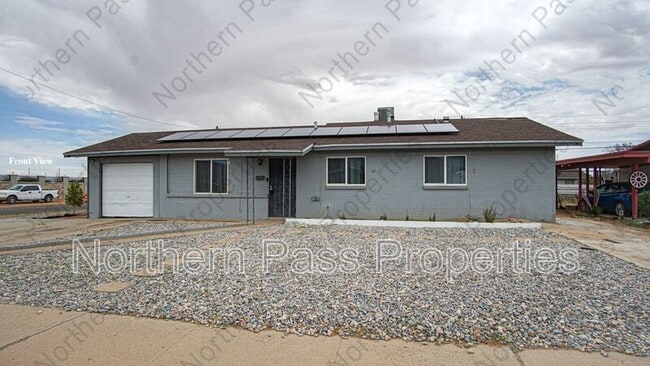 Building Photo - 9538 Roanoke Dr