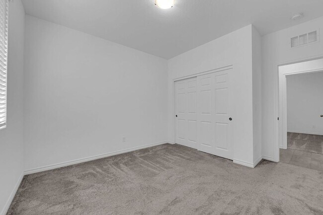 Photo - 3 bedroom home in gated community! Move in...