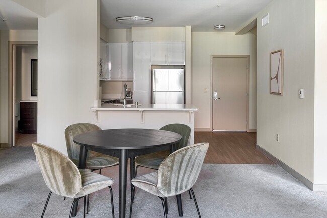 5200 Iron Horse Pkwy Unit SI FL4-ID12385A