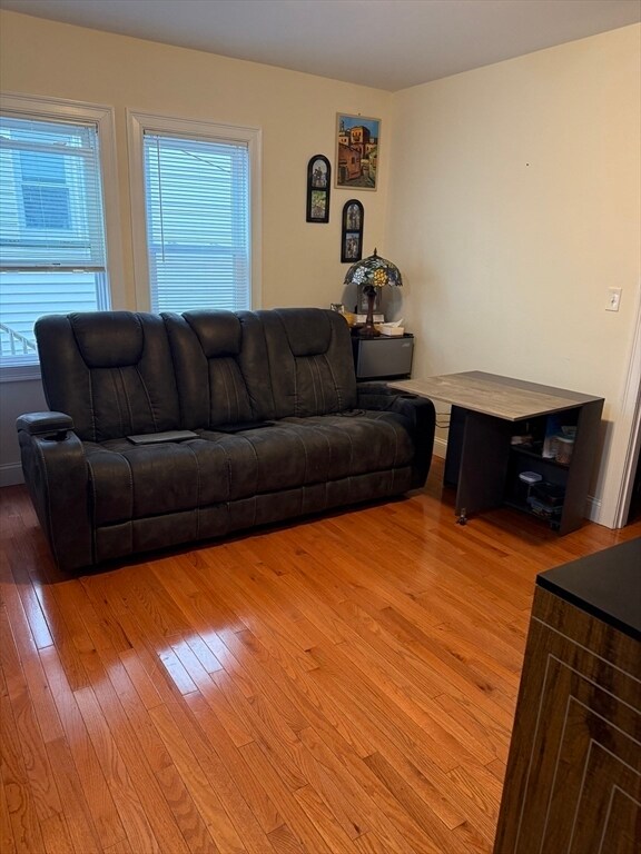 Photo - 483 Newport Ave Unit 1