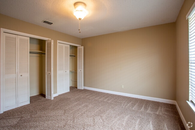Bedroom - Greenbriar Place - 55 and Older