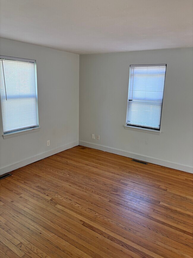 11 Brownell Cir