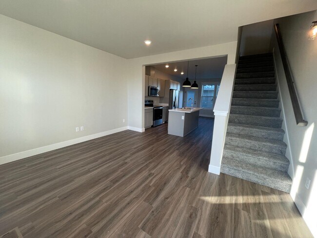 Photo - 6117 Northstead Ave