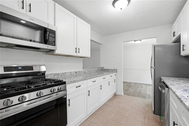 Building Photo - 106 Sterling Ct