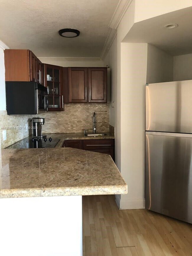 Photo - 825 Brickell Bay Dr Unit 342