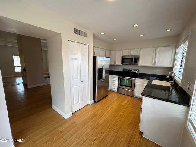 Photo - 6745 N 79th Pl