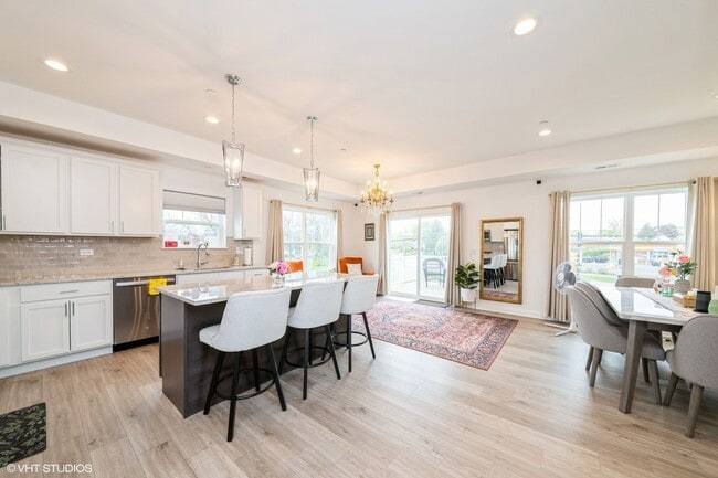 Photo - 277 Masters Dr