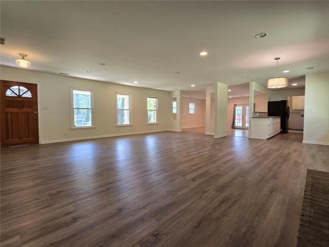 Photo - 2729 Lanier Dr